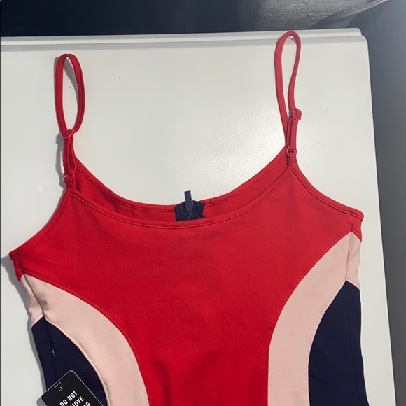 express Bodysuit tank top - Picture 4 of 7